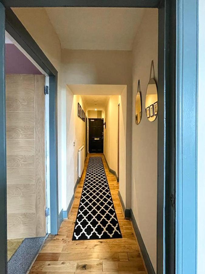 Lively & Energetic 2Br On The Royal Mile Apartamento Edimburgo Exterior foto