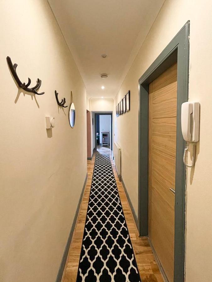 Lively & Energetic 2Br On The Royal Mile Apartamento Edimburgo Exterior foto