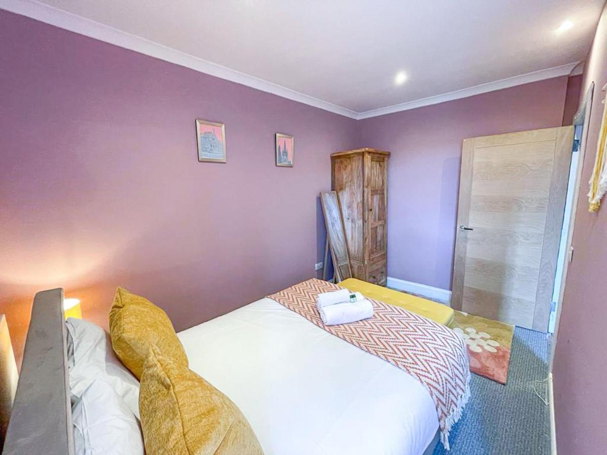 Lively & Energetic 2Br On The Royal Mile Apartamento Edimburgo Exterior foto